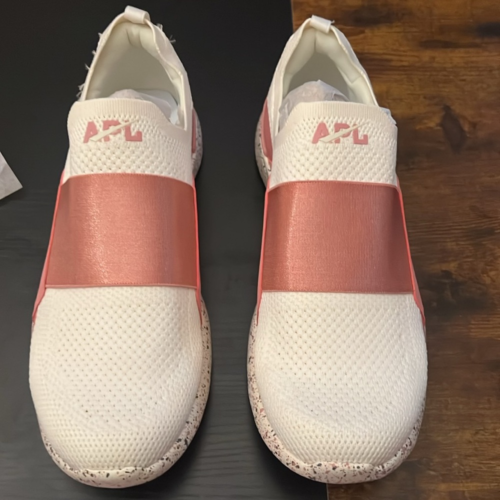 APL Techloom Bliss Label